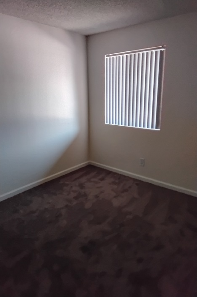 This 2 bed 2 baths empty 12 photo can be viewed in person at the Casa Del Sol Apartments, so make a reservation and stop in today.